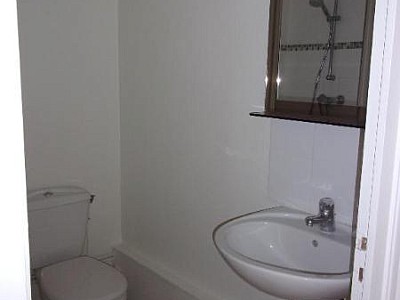 APPARTEMENT T2 A VENDRE - ST ETIENNE - 41.76 m2 - 50 000 €