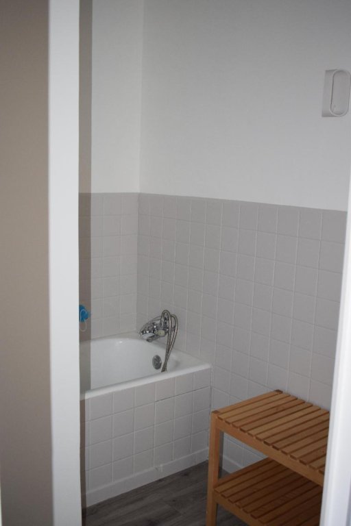 APPARTEMENT T2 A VENDRE - ST ETIENNE - 40.71 m2 - 60 000 &euro;