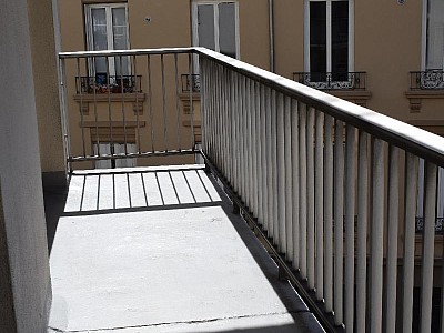 APPARTEMENT T2 A VENDRE - ST ETIENNE - 40.71 m2 - 60 000 €