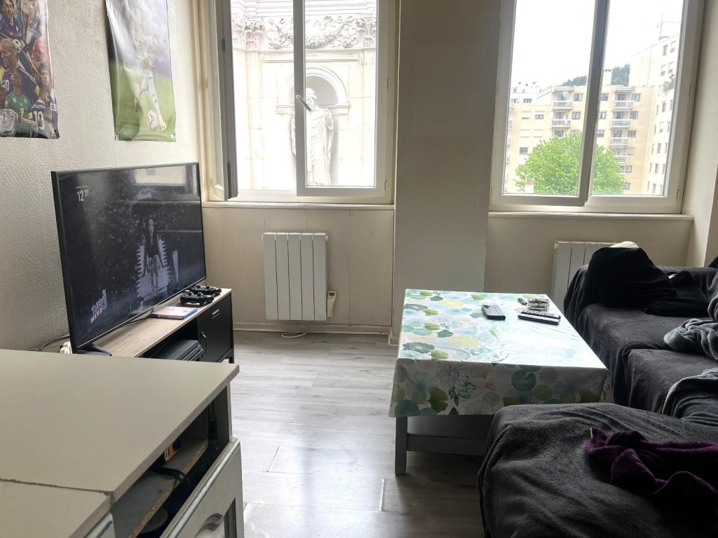 APPARTEMENT T2 A VENDRE - ST ETIENNE Centre Ville - 37.62 m2 - 48 000 &euro;
