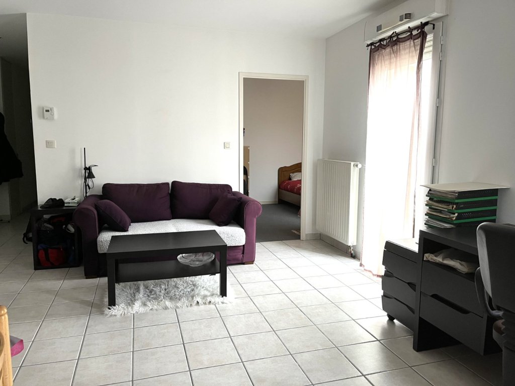 APPARTEMENT T2 A VENDRE - ST ETIENNE TREFILERIE - 50.28 m2 - 89 000 &euro;