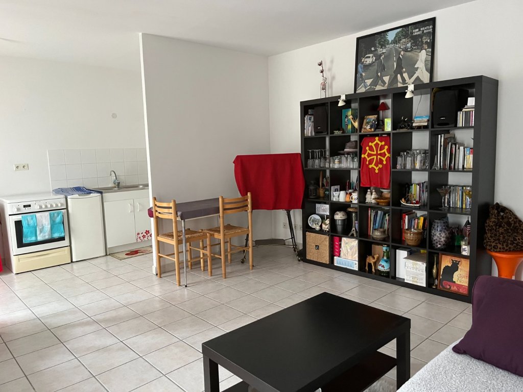 APPARTEMENT T2 A VENDRE - ST ETIENNE TREFILERIE - 50.28 m2 - 89 000 &euro;