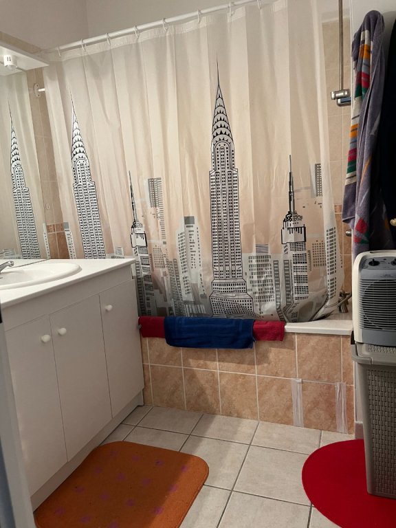 APPARTEMENT T2 A VENDRE - ST ETIENNE TREFILERIE - 50.28 m2 - 89 000 &euro;