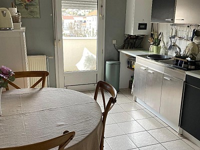 APPARTEMENT T3 A LOUER - L ETRAT - 92.18 m2 - 895 &euro; charges comprises par mois
