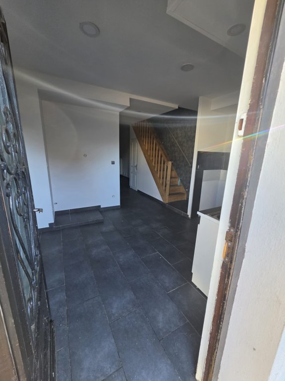 APPARTEMENT T3 A LOUER - LA RICAMARIE - 63.39 m2 - 640 &euro; charges comprises par mois