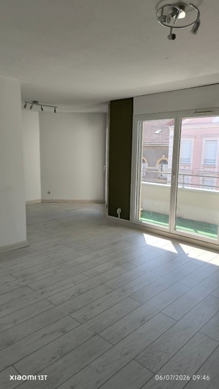 APPARTEMENT T3 A LOUER - ST CHAMOND - 80.61 m2 - 780 &euro; charges comprises par mois