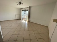 APPARTEMENT T3 A LOUER - ST ETIENNE - 80.4 m2 - 660 &euro; charges comprises par mois