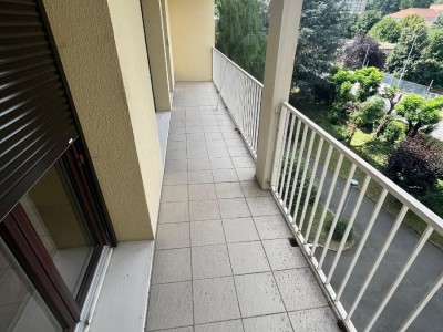 APPARTEMENT T3 A LOUER - ST ETIENNE - 59.53 m2 - 600 € charges comprises par mois