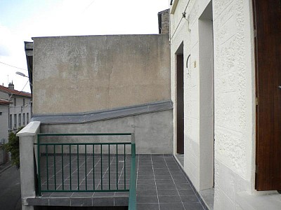 APPARTEMENT T3 A LOUER - ST ETIENNE - 52.81 m2 - 500 € charges comprises par mois