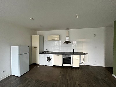 APPARTEMENT T3 A LOUER - ST ETIENNE - 52.81 m2 - 500 € charges comprises par mois
