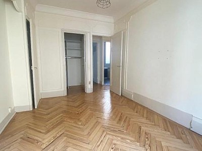 APPARTEMENT T3 A LOUER - ST ETIENNE - 92.11 m2 - 798 € charges comprises par mois