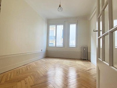 APPARTEMENT T3 A LOUER - ST ETIENNE - 92.11 m2 - 798 € charges comprises par mois