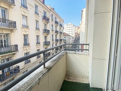 APPARTEMENT T3 A LOUER - ST ETIENNE - 92.11 m2 - 798 € charges comprises par mois