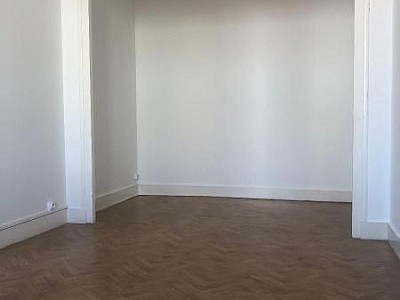 APPARTEMENT T3 A LOUER - ST ETIENNE - 63.65 m2 - 520 € charges comprises par mois
