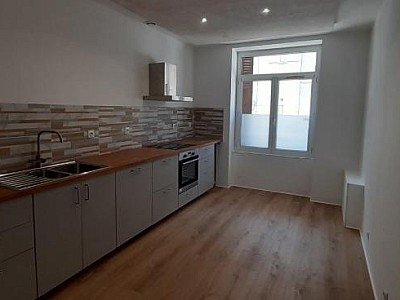 APPARTEMENT T3 A LOUER - ST ETIENNE - 58.82 m2 - 639 € charges comprises par mois