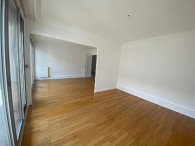APPARTEMENT T3 A LOUER - ST ETIENNE - 79.37 m2 - 690 &euro; charges comprises par mois
