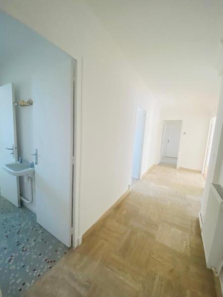 APPARTEMENT T3 A LOUER - ST ETIENNE - 79.37 m2 - 690 &euro; charges comprises par mois