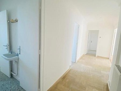 APPARTEMENT T3 A LOUER - ST ETIENNE - 79.37 m2 - 690 &euro; charges comprises par mois