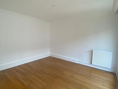 APPARTEMENT T3 A LOUER - ST ETIENNE - 79.37 m2 - 690 &euro; charges comprises par mois