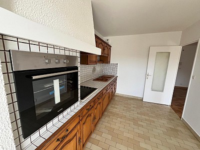 APPARTEMENT T3 A LOUER - ST ETIENNE - 60.51 m2 - 630 € charges comprises par mois