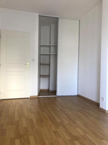 APPARTEMENT T3 A LOUER - ST ETIENNE - 75 m2 - 778 &euro; charges comprises par mois