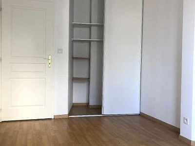 APPARTEMENT T3 A LOUER - ST ETIENNE - 75 m2 - 778 € charges comprises par mois