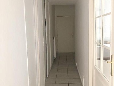 APPARTEMENT T3 A LOUER - ST ETIENNE - 75 m2 - 778 € charges comprises par mois
