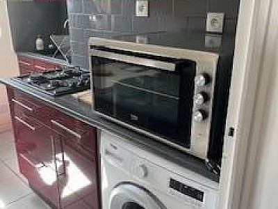 APPARTEMENT T3 A LOUER - ST ETIENNE - 50.46 m2 - 600 € charges comprises par mois