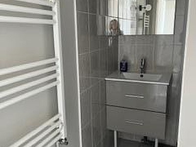 APPARTEMENT T3 A LOUER - ST ETIENNE - 50.46 m2 - 600 € charges comprises par mois