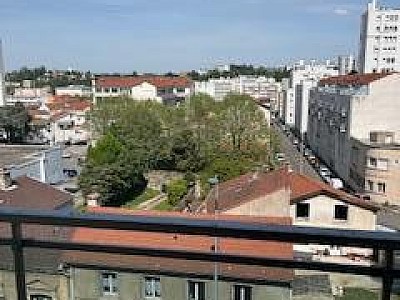 APPARTEMENT T3 A LOUER - ST ETIENNE - 50.46 m2 - 600 € charges comprises par mois