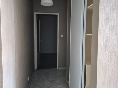 APPARTEMENT T3 A LOUER - ST ETIENNE TREFILERIE - 48.17 m2 - 691 &euro; charges comprises par mois