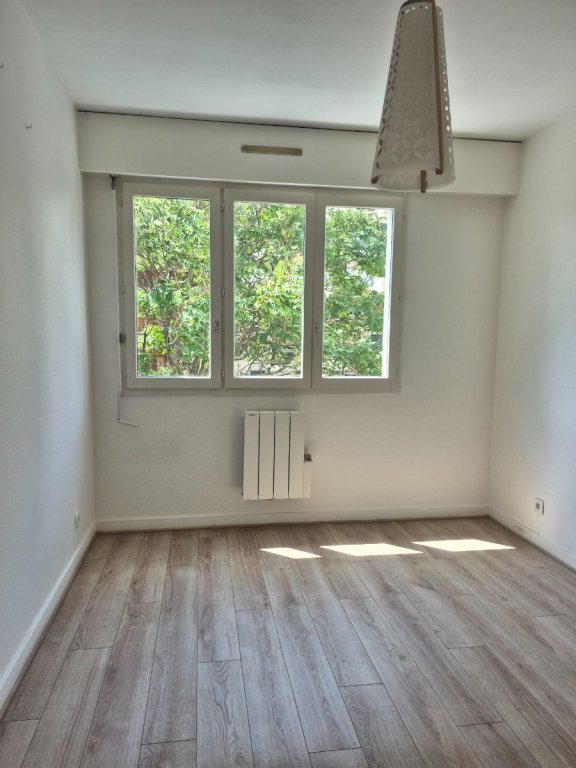 APPARTEMENT T3 A LOUER - ST ETIENNE TREFILERIE - 48.17 m2 - 691 &euro; charges comprises par mois