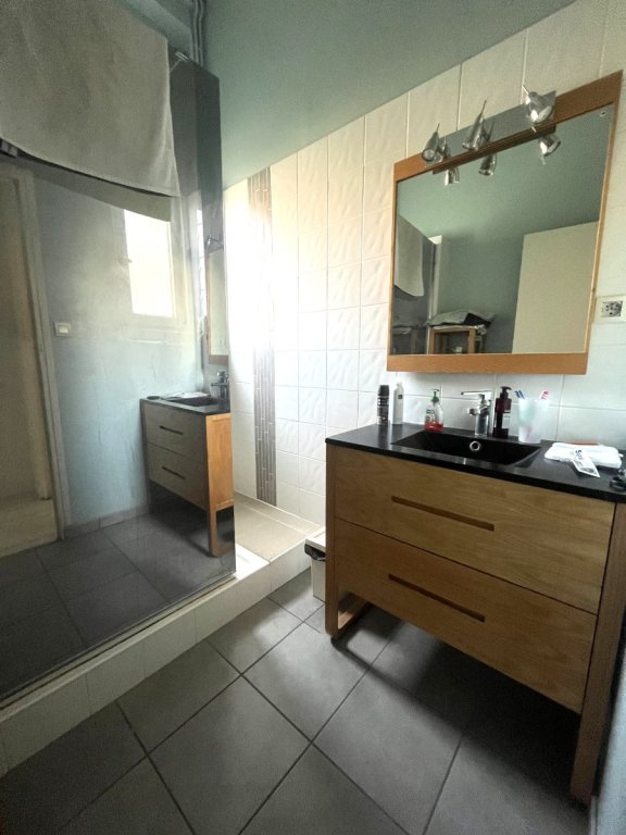 APPARTEMENT T3 A VENDRE - ST ETIENNE HYPER CENTRE VILLE - 57.3 m2 - 89 000 &euro;