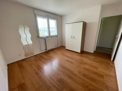APPARTEMENT T3 A VENDRE - ST ETIENNE - 80.4 m2 - 95 000 €