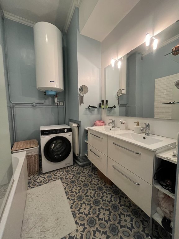 APPARTEMENT T3 A VENDRE - ST ETIENNE - 93 m2 - 145 000 &euro;