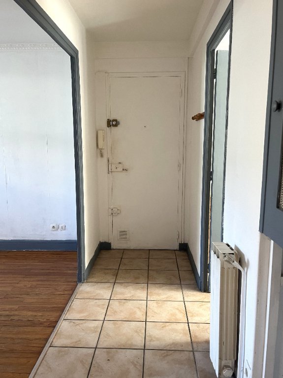 APPARTEMENT T3 A VENDRE - ST ETIENNE - 51.87 m2 - 53 000 &euro;