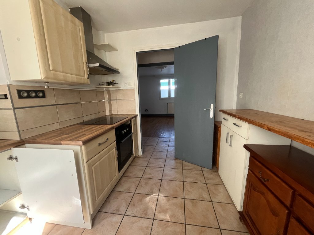 APPARTEMENT T3 A VENDRE - ST ETIENNE - 51.87 m2 - 53 000 &euro;