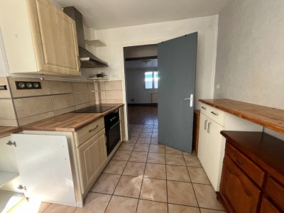 APPARTEMENT T3 A VENDRE - ST ETIENNE - 51.87 m2 - 53 000 &euro;