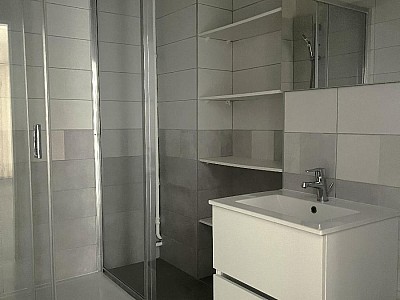 APPARTEMENT T3 A VENDRE - ST ETIENNE Centre Ville - 99.59 m2 - 85 000 €