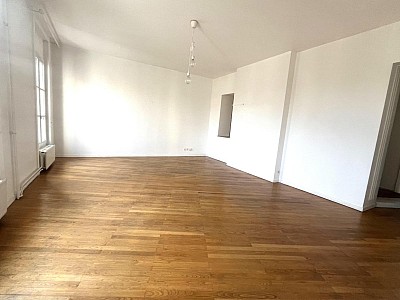 APPARTEMENT T3 A VENDRE - ST ETIENNE Centre Ville - 99.66 m2 - 150 000 €
