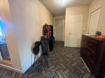 APPARTEMENT T3 A VENDRE - ST ETIENNE - 75 m2 - 85 000 €