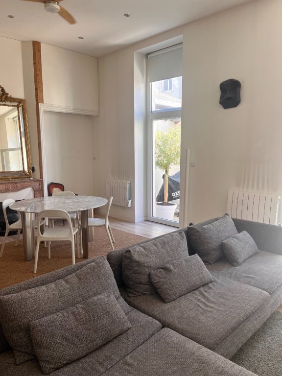 APPARTEMENT T3 A VENDRE - ST ETIENNE - 89.74 m2 - 189 000 &euro;