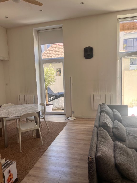 APPARTEMENT T3 A VENDRE - ST ETIENNE - 89.74 m2 - 189 000 &euro;