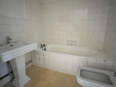APPARTEMENT T3 A VENDRE - ST ETIENNE - 65.92 m2 - 69 000 €