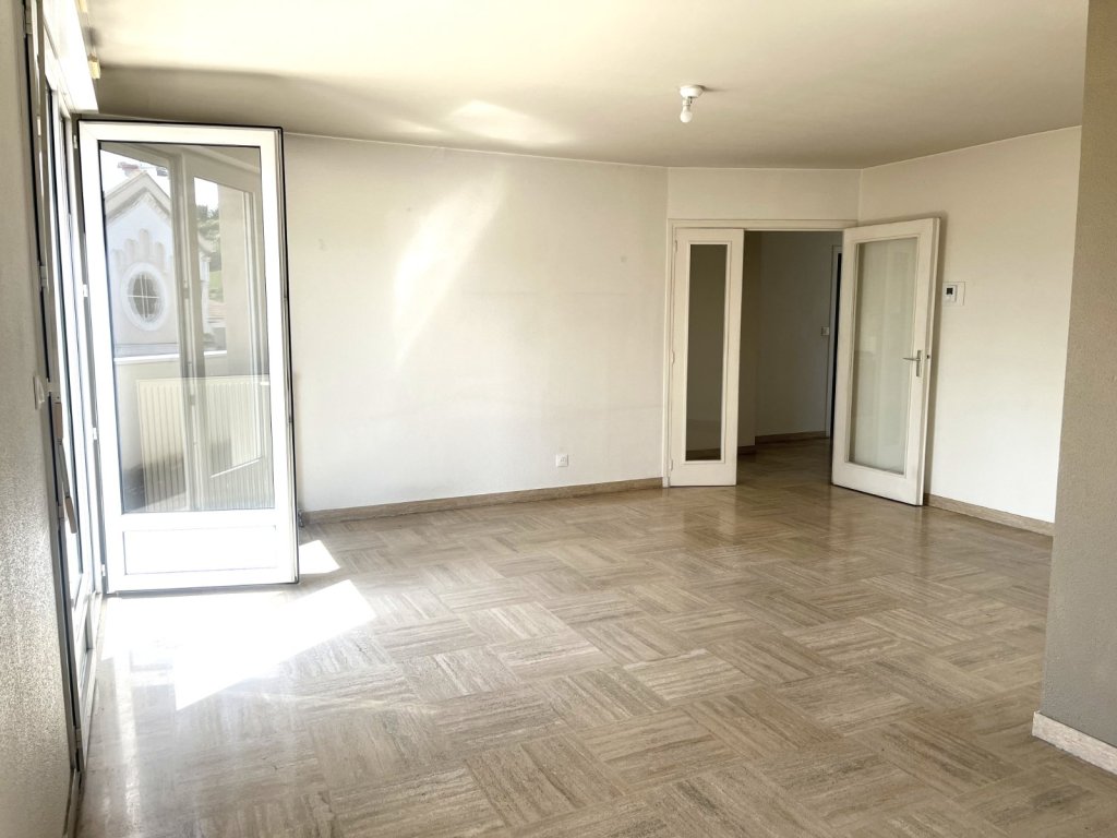 APPARTEMENT T4 A VENDRE - L ETRAT Centre - 92.68 m2 - 220 000 &euro;