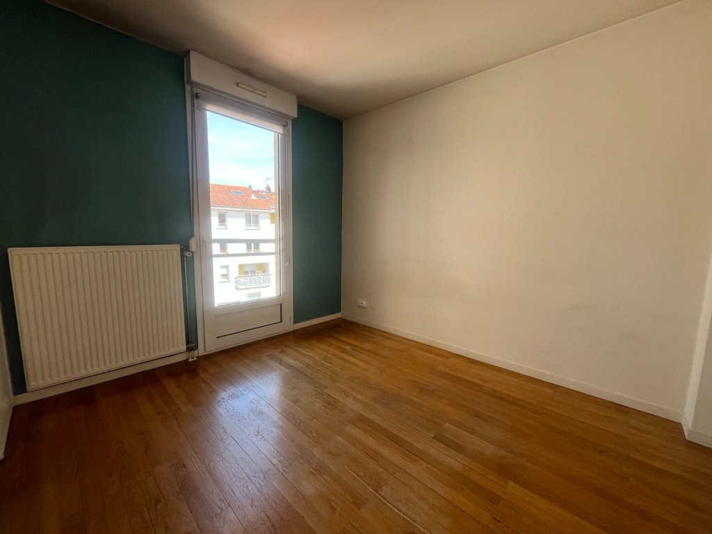 APPARTEMENT T4 A VENDRE - L ETRAT Centre - 92.68 m2 - 220 000 &euro;