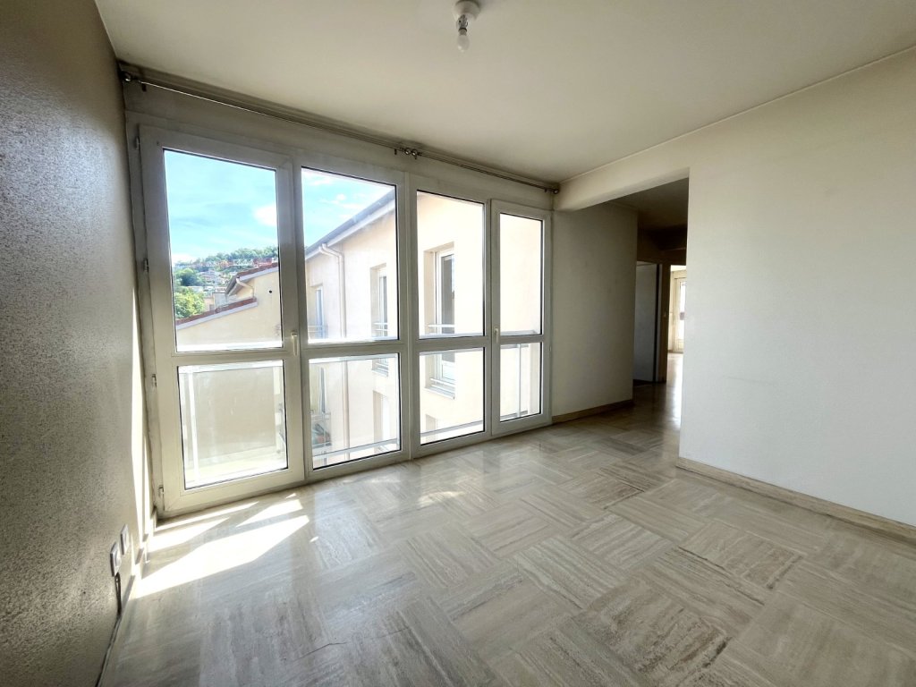 APPARTEMENT T4 A VENDRE - L ETRAT Centre - 92.68 m2 - 220 000 &euro;