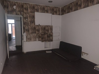 Local commercial / professionnel / studio A VENDRE - ST ETIENNE centre ville - 92.95 m2 - 55 000 &euro;