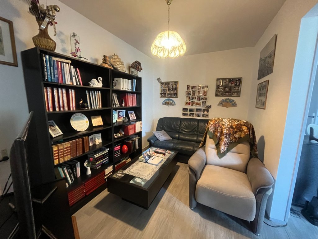 APPARTEMENT T4 A VENDRE - ST ETIENNE - 68.35 m2 - 63 000 &euro;