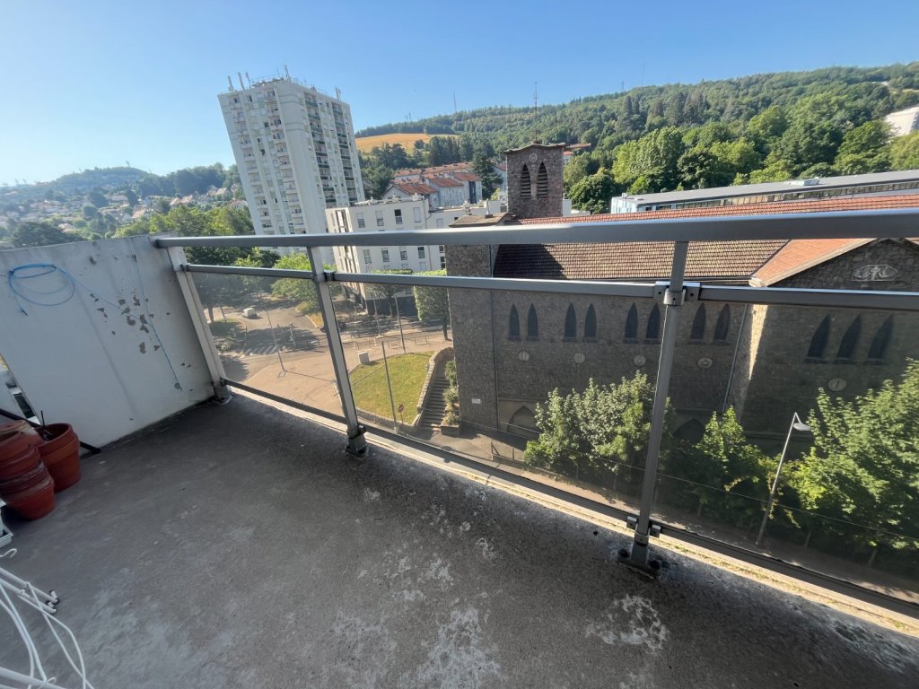 APPARTEMENT T4 A VENDRE - ST ETIENNE - 68.35 m2 - 63 000 &euro;